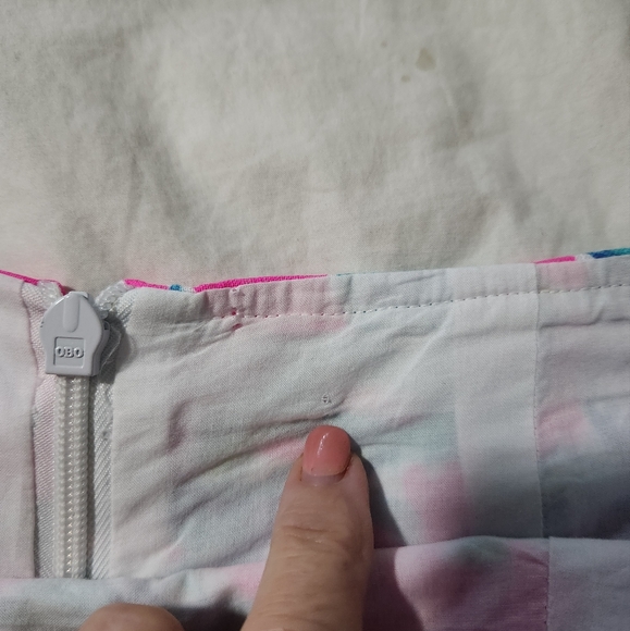 lilly pulitzer skirt Lobsters In Love Print Lined READ SIZE 4 - Picture 8 of 8